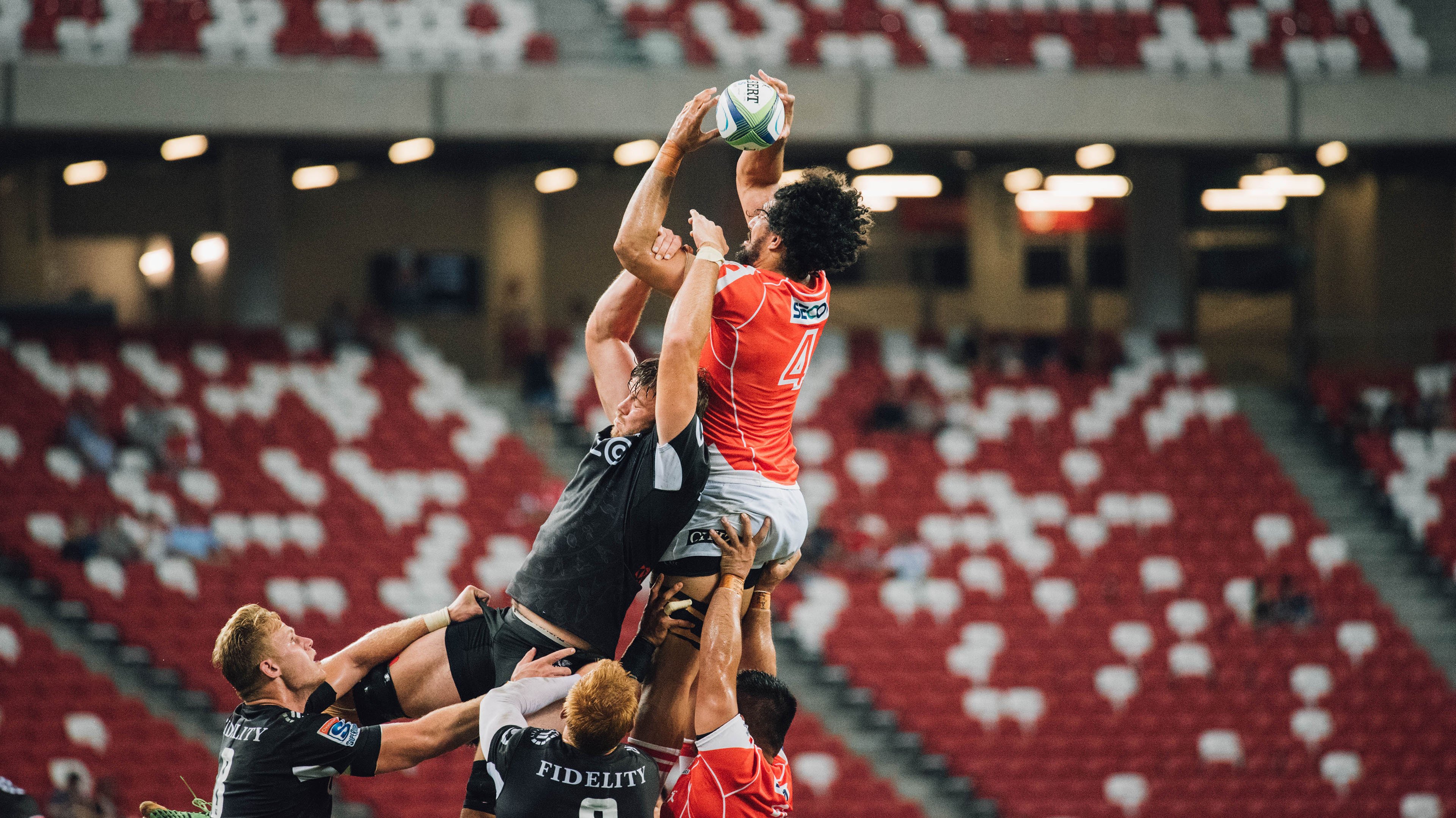 逆境中的决断：比赛中的临场调整，逆境取胜